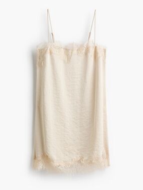NWT Silk-Feel Lace Trim Chemise in Ivory